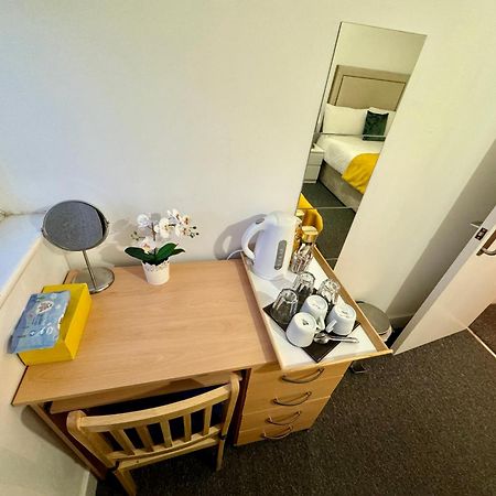 Cosmopolitan Comfort Private Bedrooms In Euston 106 London Ngoại thất bức ảnh