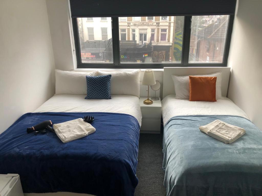 Cosmopolitan Comfort Private Bedrooms In Euston 106 London Ngoại thất bức ảnh