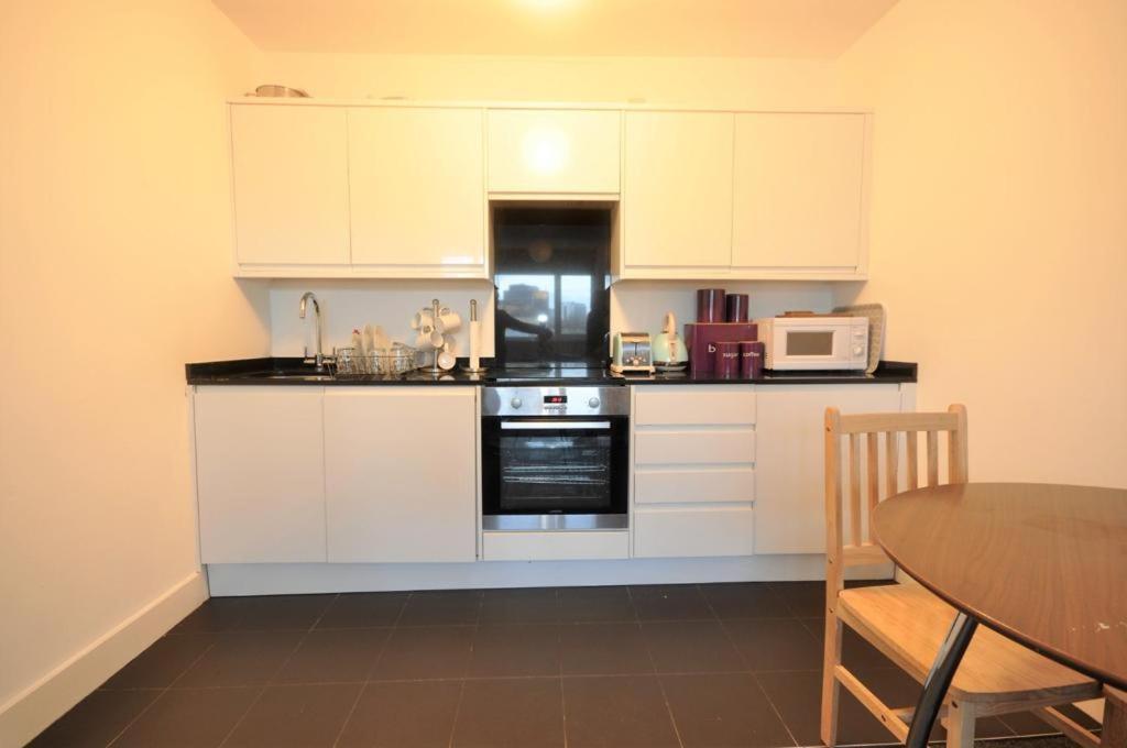 Cosmopolitan Comfort Private Bedrooms In Euston 106 London Ngoại thất bức ảnh