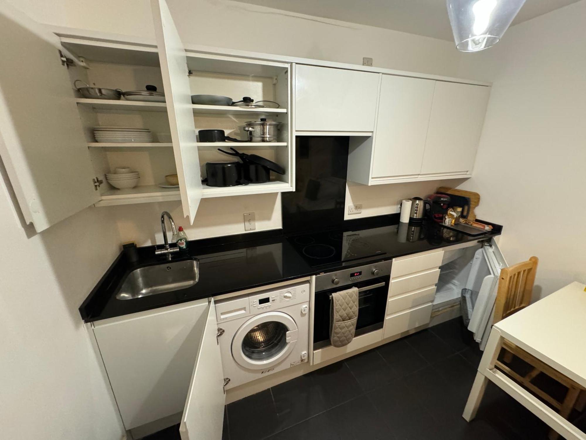 Cosmopolitan Comfort Private Bedrooms In Euston 106 London Ngoại thất bức ảnh