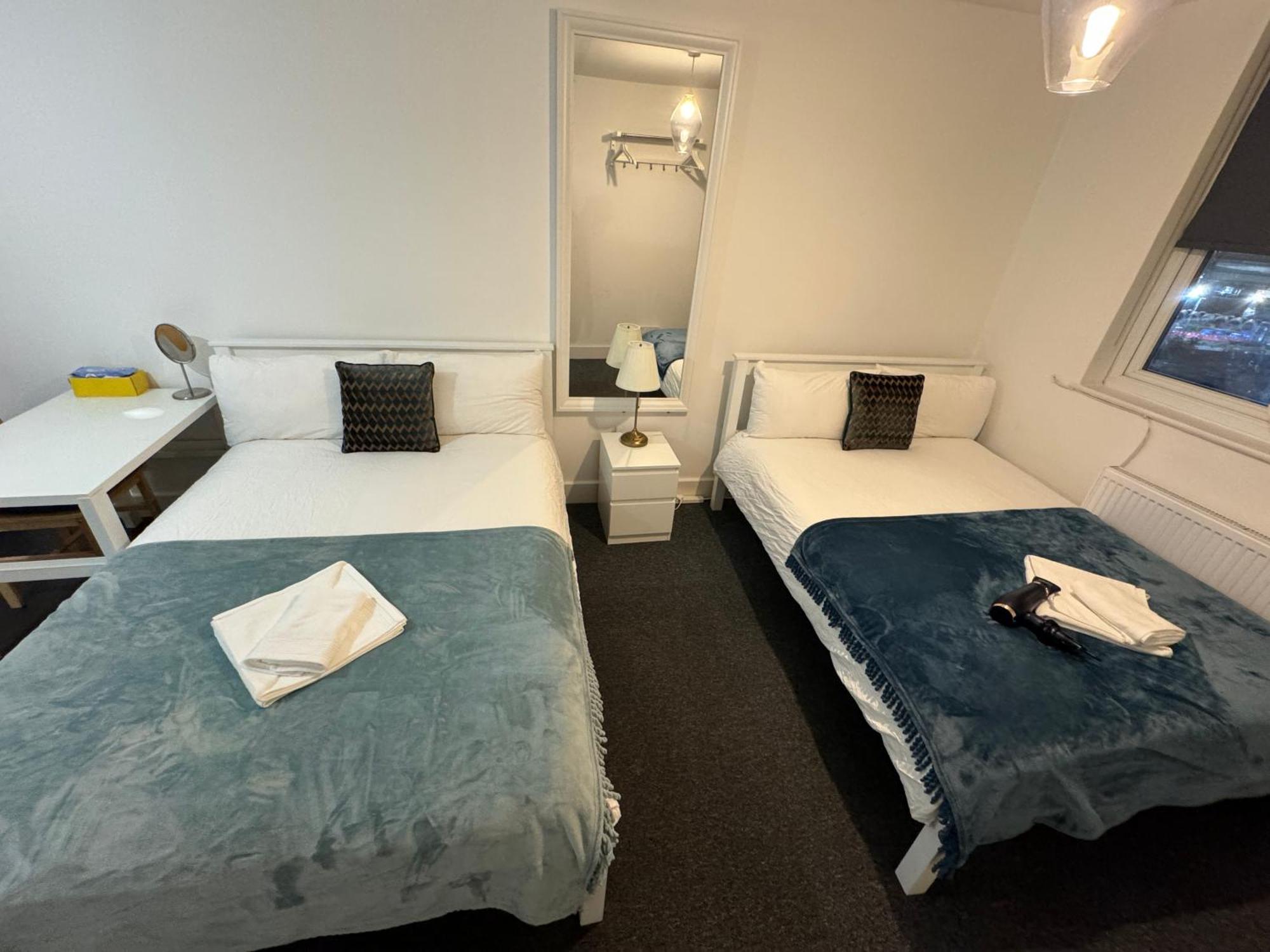 Cosmopolitan Comfort Private Bedrooms In Euston 106 London Ngoại thất bức ảnh