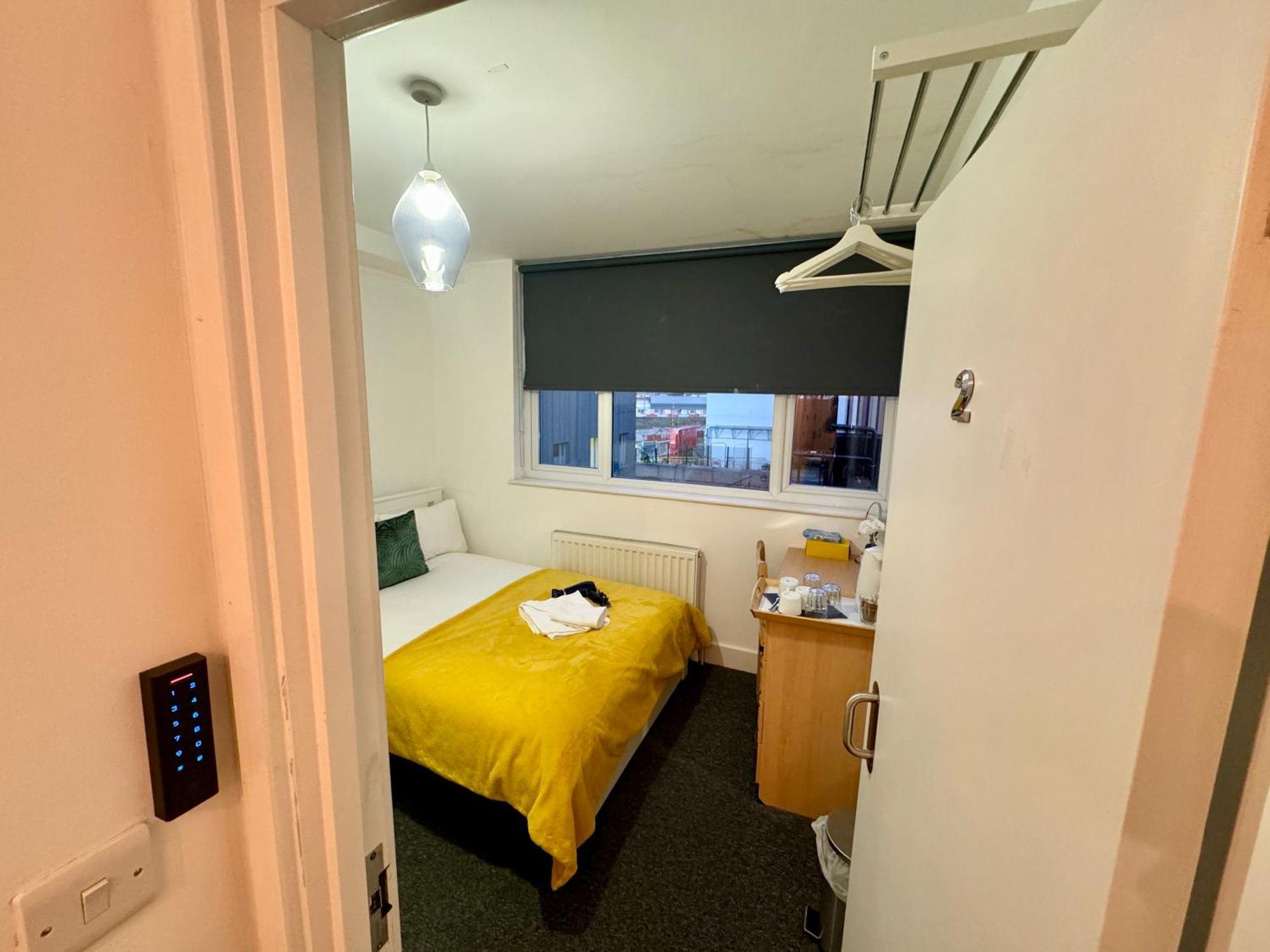 Cosmopolitan Comfort Private Bedrooms In Euston 106 London Ngoại thất bức ảnh