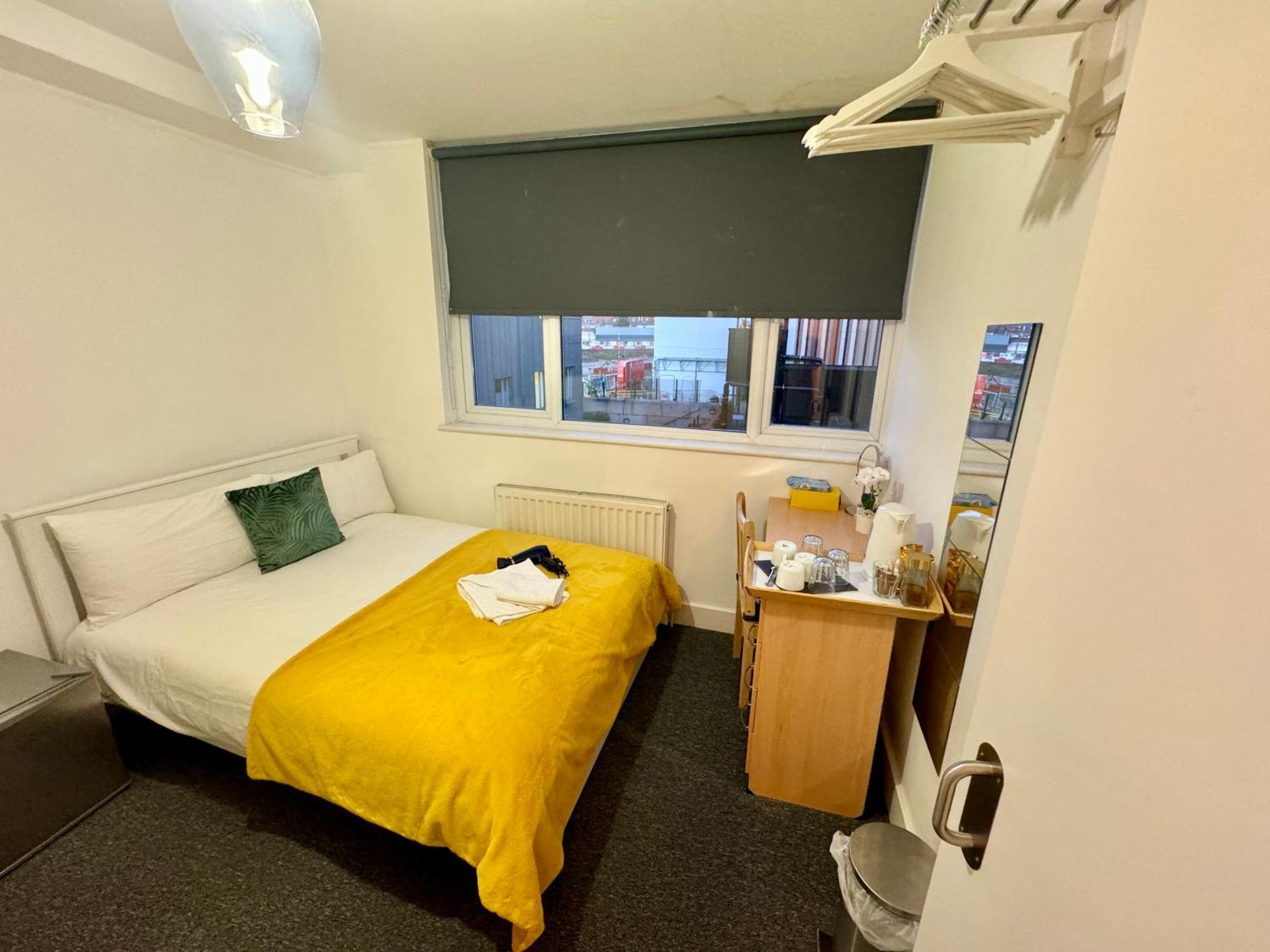 Cosmopolitan Comfort Private Bedrooms In Euston 106 London Ngoại thất bức ảnh